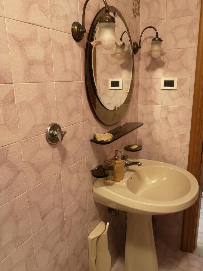 B&B Genova Country Fegino Ruang foto